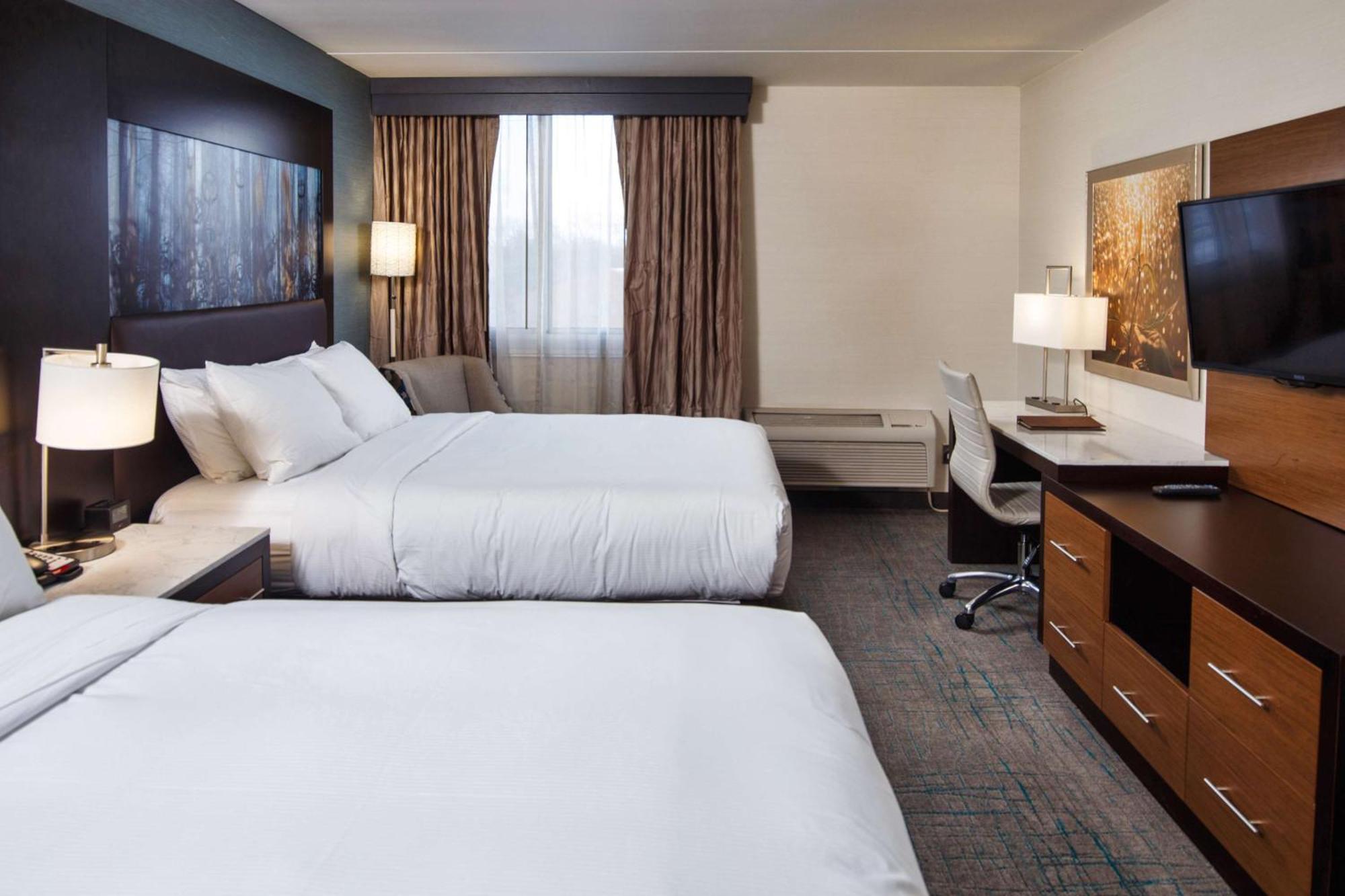 Doubletree By Hilton Neenah מראה חיצוני תמונה