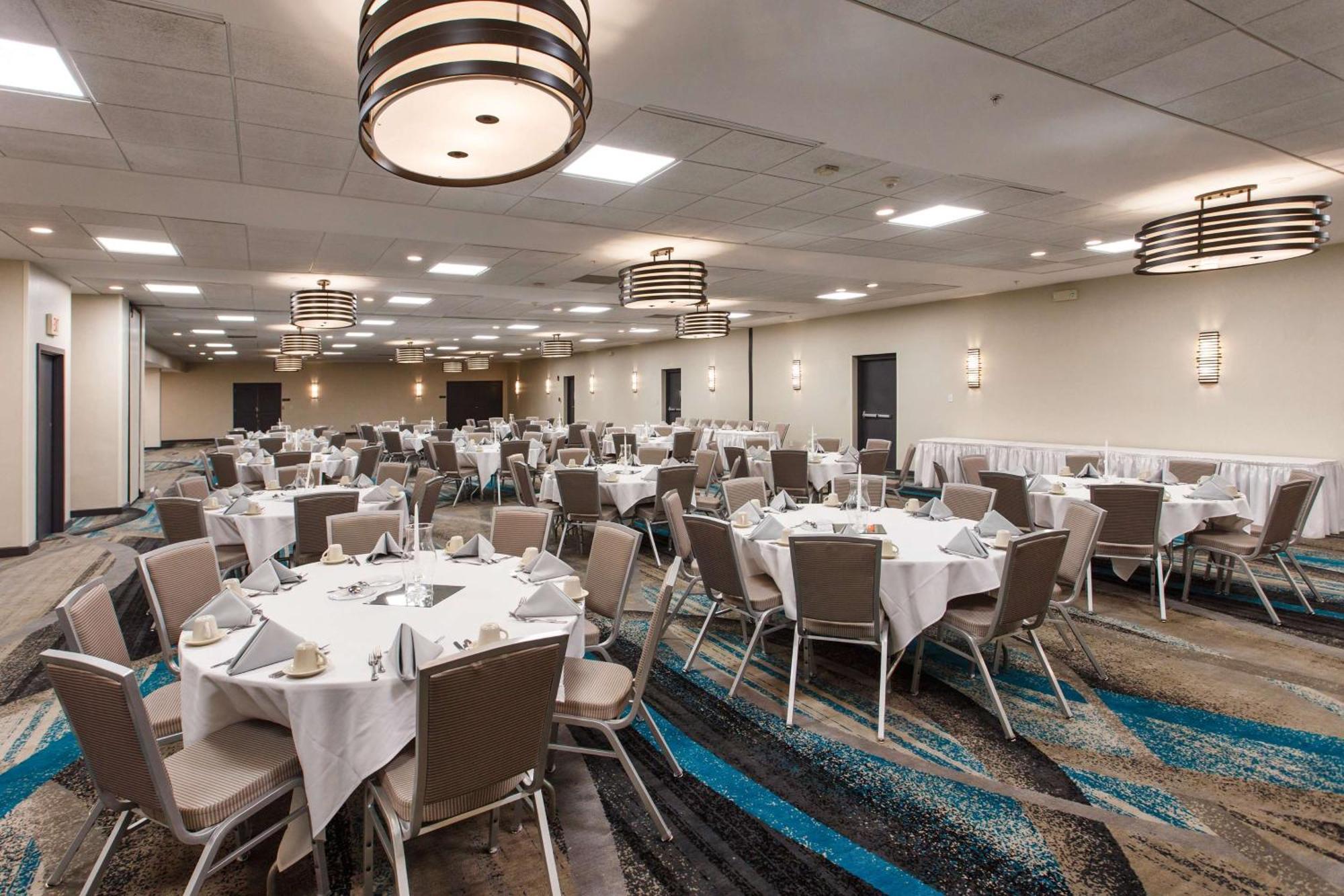Doubletree By Hilton Neenah מראה חיצוני תמונה