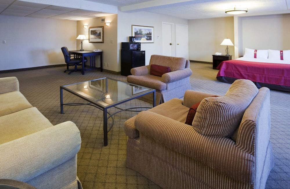 Doubletree By Hilton Neenah מראה חיצוני תמונה