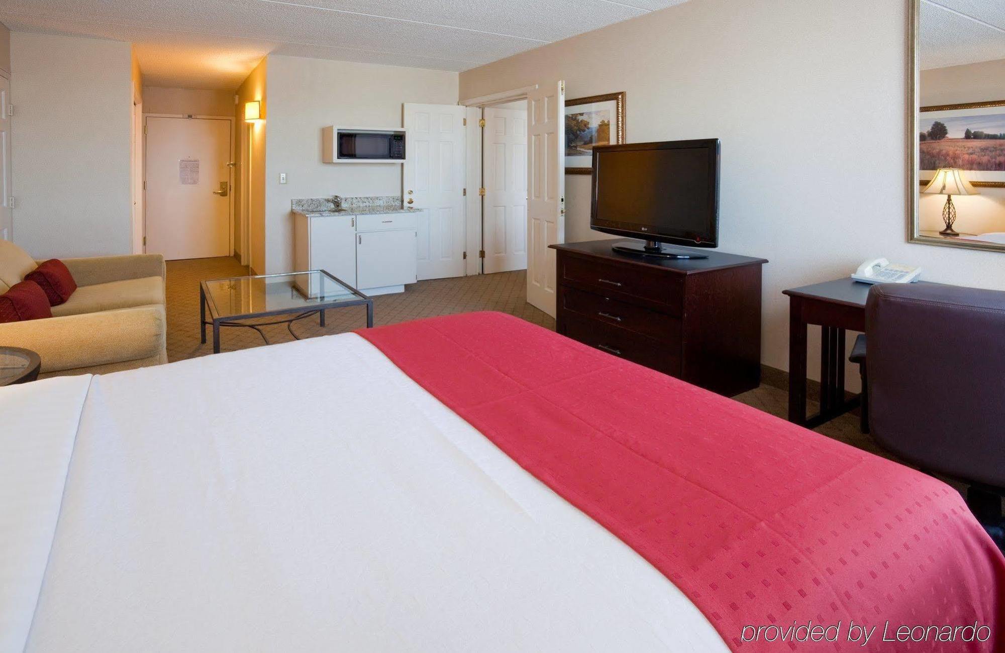 Doubletree By Hilton Neenah מראה חיצוני תמונה