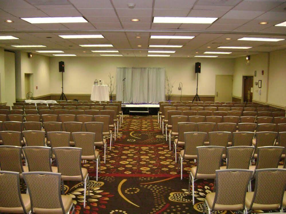 Doubletree By Hilton Neenah מראה חיצוני תמונה
